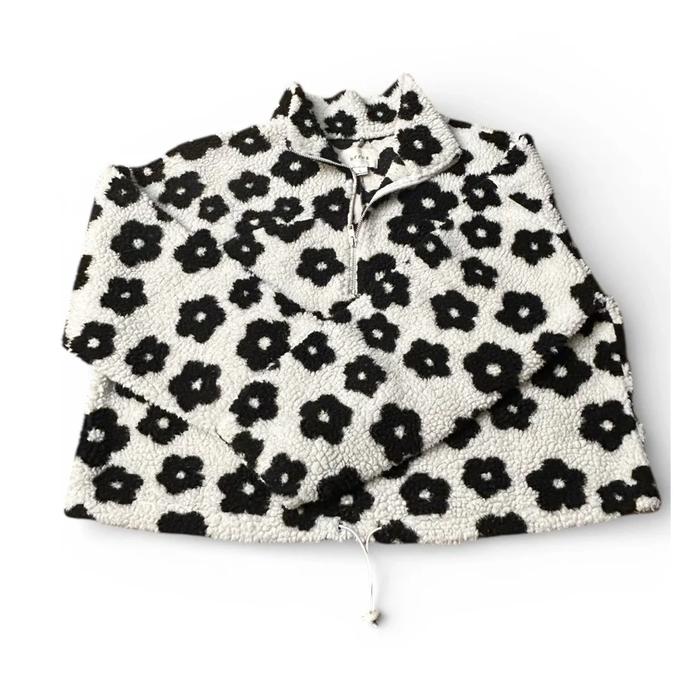 Hyfve LA Lily Floral Print Sherpa Jacket Adorable- Black & White Size Large EUC - Picture 4 of 9